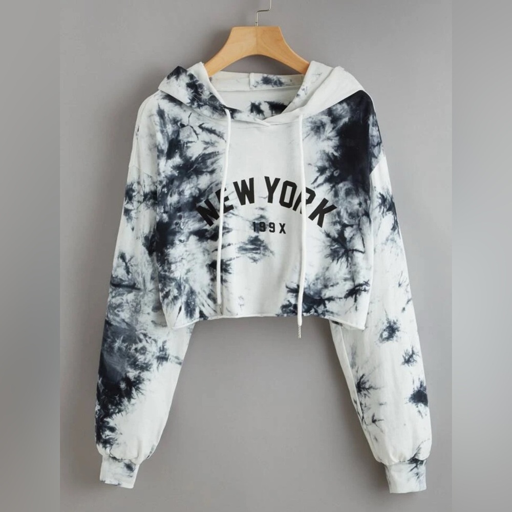 SHEIN Women’s tie-dye cropped hoodie